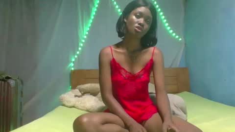 natalie19240216 online show from December 5, 10:06 am