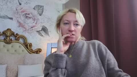 Natalie online show from March 21, 8:19 am