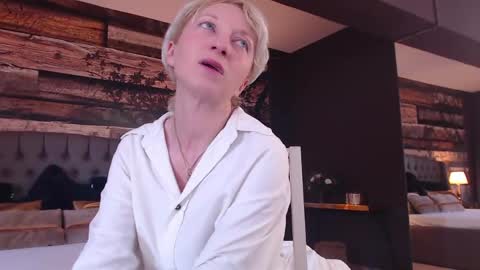 Natalie online show from May 11, 1:07 pm