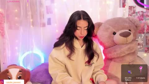       online show from March 6, 6:07 pm