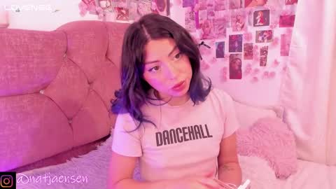       online show from February 27, 9:50 am