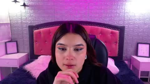 natalie  online show from September 11, 2:57 am