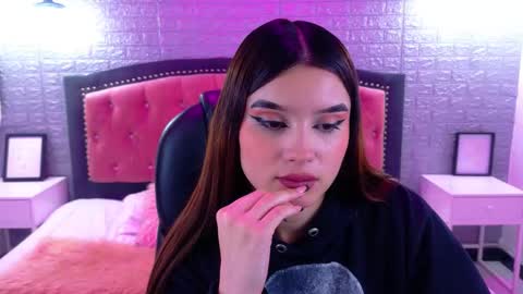 natalie  online show from October 8, 3:13 am