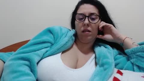 natally online show from March 10, 4:44 pm