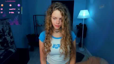 Snapshot of nataly_hello chatting on September 10, 5:30 am Natalie online show from September 10, 5:30 am