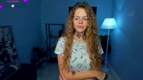 Natalie online show from October 20, 5:12 am