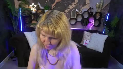 Snapshot of natalychanell chatting on September 9, 9:48 pm natalychanell online show from September 9, 9:48 pm