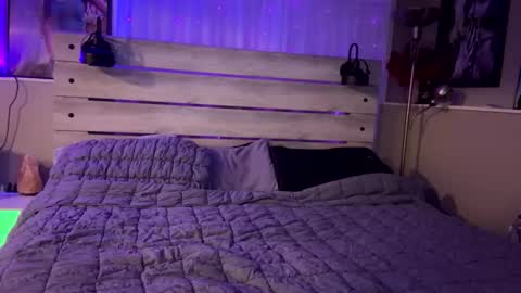 natasha_123341319 online show from February 19, 5:17 am