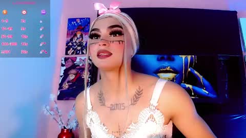natasha_clifford online show from May 16, 8:40 pm
