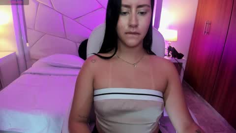 natasha kiim online show from March 9, 4:39 am