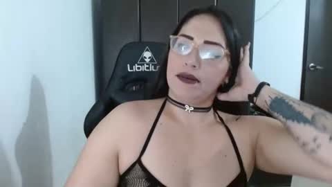 Natasha Smithe  online show from March 5, 1:10 am