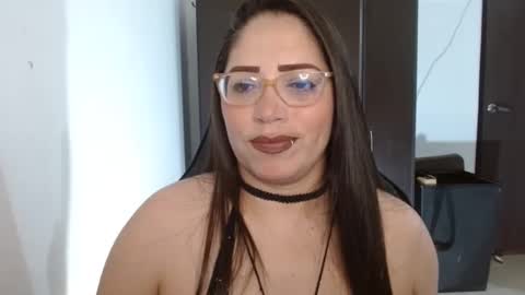 Natasha Smithe  online show from September 22, 1:21 am