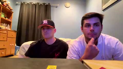 natetheexplorer online show from June 20, 12:06 am