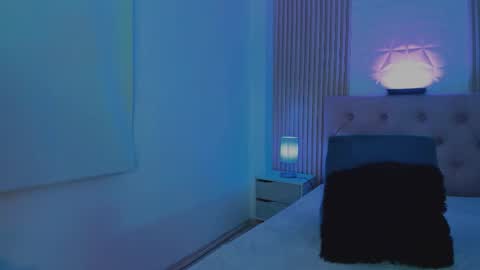 Snapshot of nathalia_zamu chatting on October 19, 6:18 am Natha online show from October 19, 6:18 am