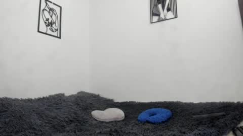 Nathaly online show from November 4, 8:10 pm