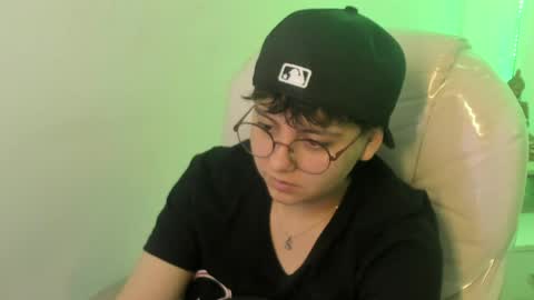 nathalyy_ds online show from April 16, 4:29 pm