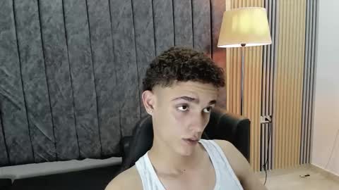 nathan_shimmer online show from January 7, 9:20 pm