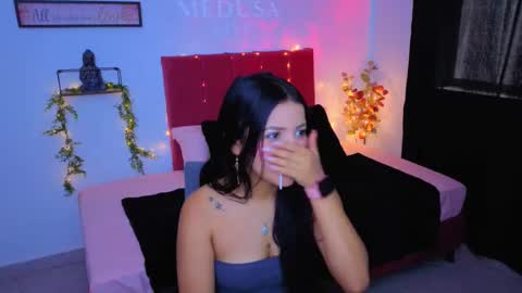Snapshot of nathi_medusa chatting on October 20, 2:44 pm nathi_medusa online show from October 20, 2:44 pm