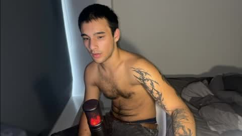 native_boy2 online show from March 29, 4:03 am