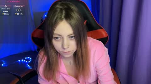 natural_babe666 online show from March 11, 2:51 pm