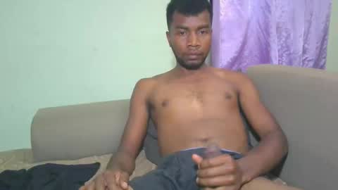 naturalman829031 online show from October 4, 6:39 pm