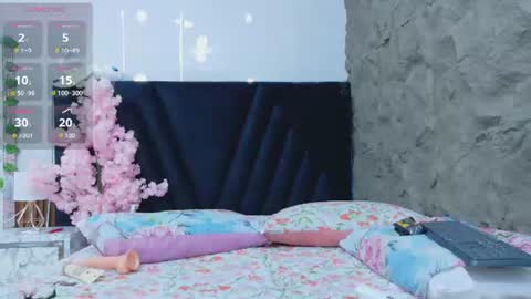 Natalia  online show from June 20, 3:02 am
