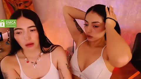 Snapshot of natval_ chatting on October 18, 11:25 am Natalia Valeria online show from October 18, 11:25 am