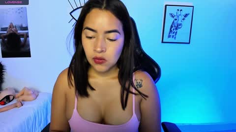 Natalia online show from February 3, 5:35 pm