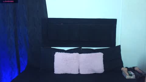 naty_cami_ online show from January 31, 10:10 pm