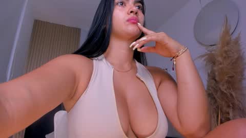Snapshot of natyferrer chatting on September 30, 10:59 am Naty Ferrer online show from September 30, 10:59 am