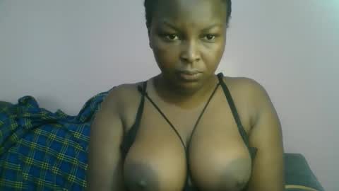 naughti_garlie online show from November 16, 8:27 am