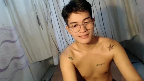 naughty_angelo online show from June 30, 11:02 pm