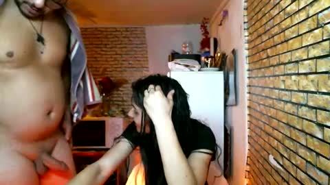 naughty_coupl3xxx online show from February 23, 8:11 pm