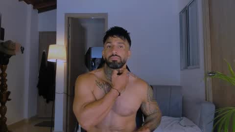 Snapshot of naughty_dominant chatting on March 4, 12:55 pm Miller online show from March 4, 12:55 pm