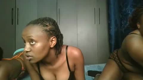Snapshot of naughty_ellaa chatting on October 10, 6:58 pm naughty_ellaa online show from October 10, 6:58 pm