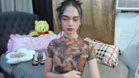 Snapshot of naughty_emmats chatting on October 5, 9:55 pm emma online show from October 5, 9:55 pm