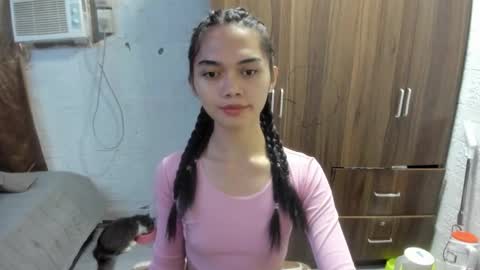 Snapshot of naughty_emmats chatting on October 20, 12:48 am emma online show from October 20, 12:48 am