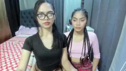 emma online show from November 18, 5:38 pm