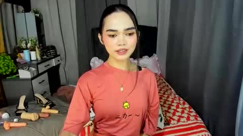 emma online show from June 4, 6:36 pm