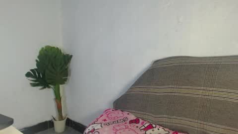 Snapshot of naughty_katrina1 chatting on September 28, 6:55 am naughty_katrina1 online show from September 28, 6:55 am