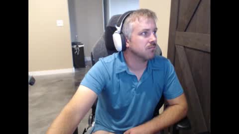 Snapshot of naughty_kinky1 chatting on September 16, 6:11 pm Naughty kinky1 online show from September 16, 6:11 pm