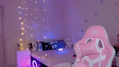 Mable online show from March 31, 2:01 am