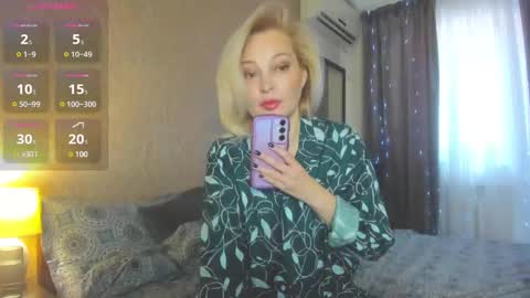 Snapshot of naughty_milena chatting on February 18, 2:16 pm Milena online show from February 18, 2:16 pm