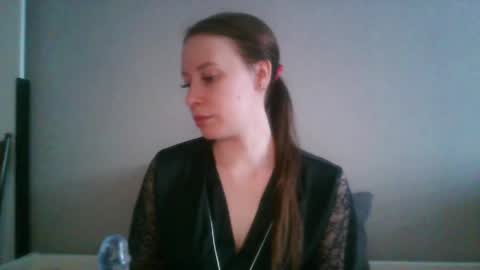 naughty_spark_ online show from May 19, 12:12 pm