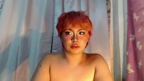 Snapshot of naughty_ursula21xxx chatting on February 22, 4:40 am naughty_ursula21xxx online show from February 22, 4:40 am