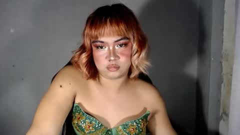 naughty_ursula21xxx online show from November 26, 12:35 pm