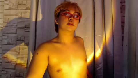 Snapshot of naughty_ursula21xxx chatting on February 9, 6:01 am naughty_ursula21xxx online show from February 9, 6:01 am