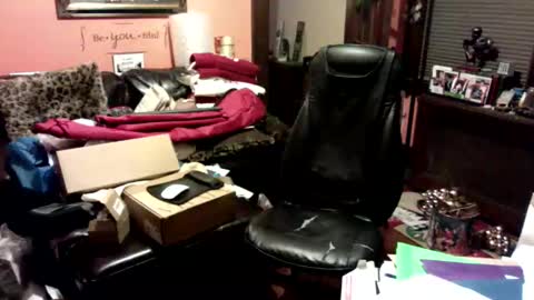 naughtybone online show from March 16, 5:44 am