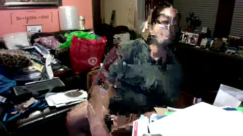 Snapshot of naughtybone chatting on October 10, 5:24 am naughtybone online show from October 10, 5:24 am