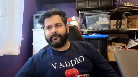 sakhtlaundaz online show from November 22, 6:06 pm